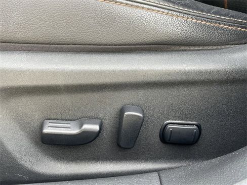 Used 2019 Nissan Altima 2.5 SR w/ SR Premium Package image 23