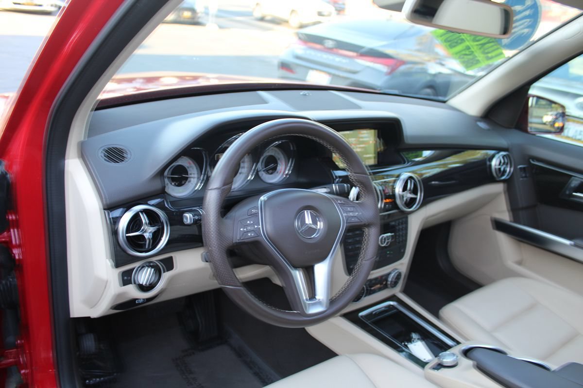 Used 2015 Mercedes-Benz GLK 350 2WD image 19
