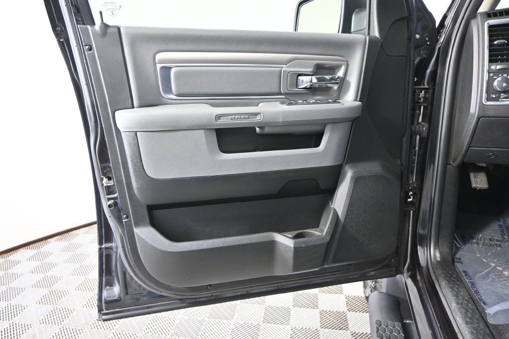 Used 2019 RAM 1500 Big Horn AWD/4WD image 18