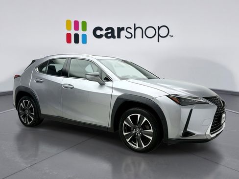 Used 2023 Lexus UX 250h AWD image 7