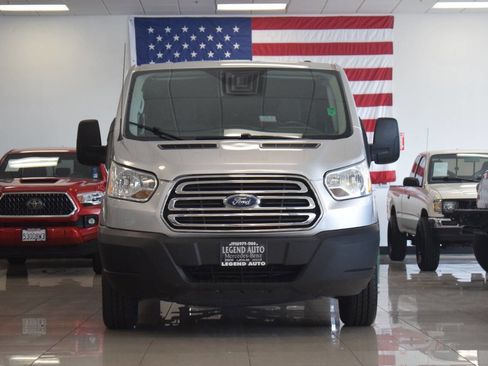 Used 2017 Ford Transit 350 XLT image 11