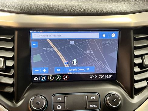 Used 2021 GMC Acadia Denali w/ Denali Technology Package image 13