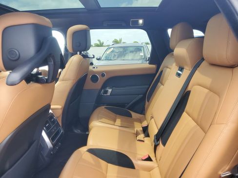 Used 2020 Land Rover Range Rover Sport HSE Dynamic AWD/4WD image 11