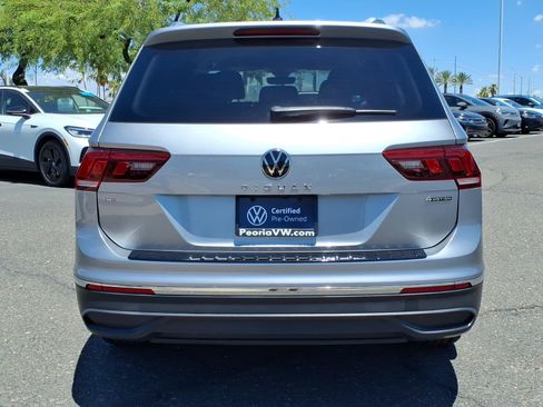 Certified 2024 Volkswagen Tiguan SE AWD/4WD image 6