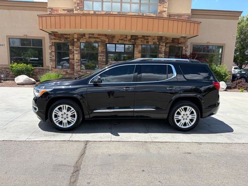 Used 2018 GMC Acadia Denali w/ Technology Package AWD/4WD image 2
