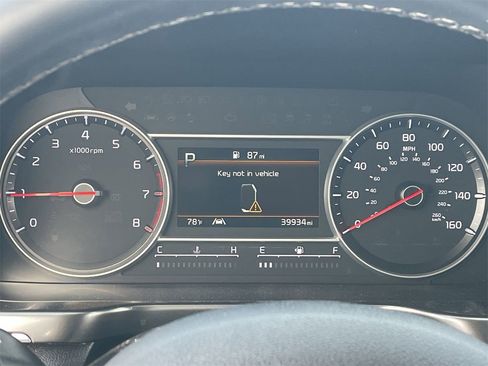 Certified 2022 Kia Sorento S image 29