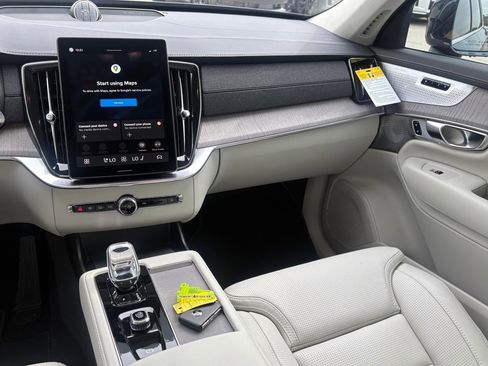 New 2026 Volvo XC90 B6 Ultra image 12