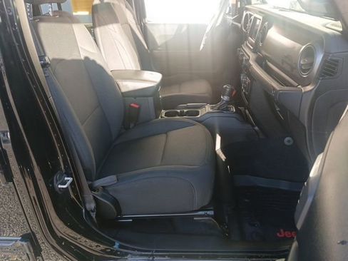 Used 2020 Jeep Gladiator Sport w/ Quick Order Package 24S image 27