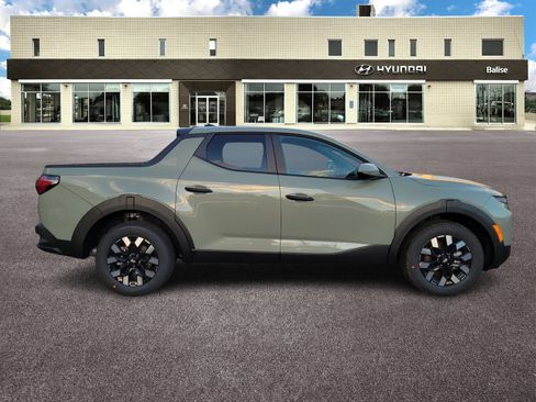 New 2026 Hyundai Santa Cruz SE image 2