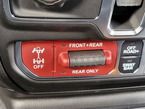 New 2026 Jeep Gladiator Rubicon w/ Safety Group image 12