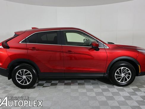 Used 2025 Mitsubishi Eclipse Cross ES image 4