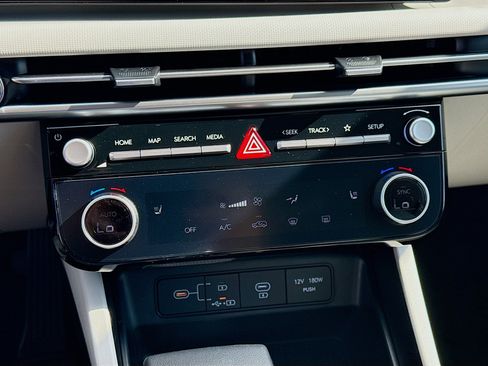 New 2026 Hyundai Tucson SEL FWD image 12