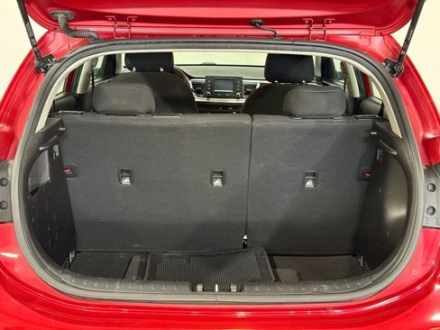 Used 2018 Kia Rio S FWD image 30