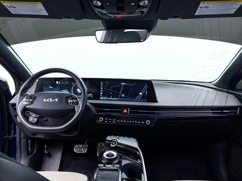 Used 2023 Kia EV6 GT-Line w/ GT-Line White Seat Package image 28