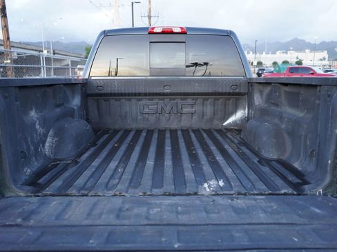 Used 2018 GMC Sierra 1500 SLT w/ Enhanced Driver Alert Package image 25