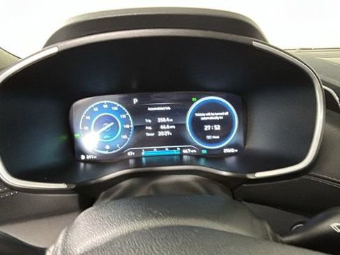 Used 2022 Hyundai Santa Fe Limited AWD/4WD image 18