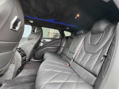 Used 2024 BMW XM AWD/4WD image 17