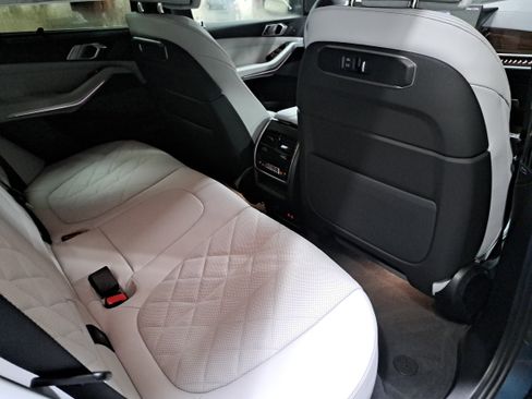 New 2026 BMW X5 xDrive40i w/ Climate Comfort Package image 11