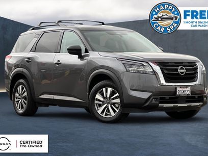 Certified 2022 Nissan Pathfinder SL