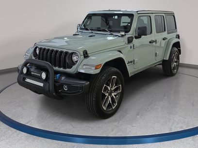 Used 2024 Jeep Wrangler Unlimited w/ Convenience Group