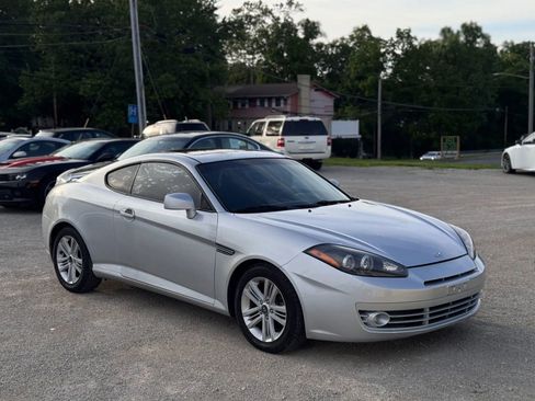 Used 2007 Hyundai Tiburon GS FWD image 8