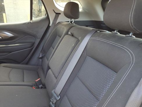 Used 2024 GMC Terrain SLE w/ Driver Convenience Package AWD/4WD image 12