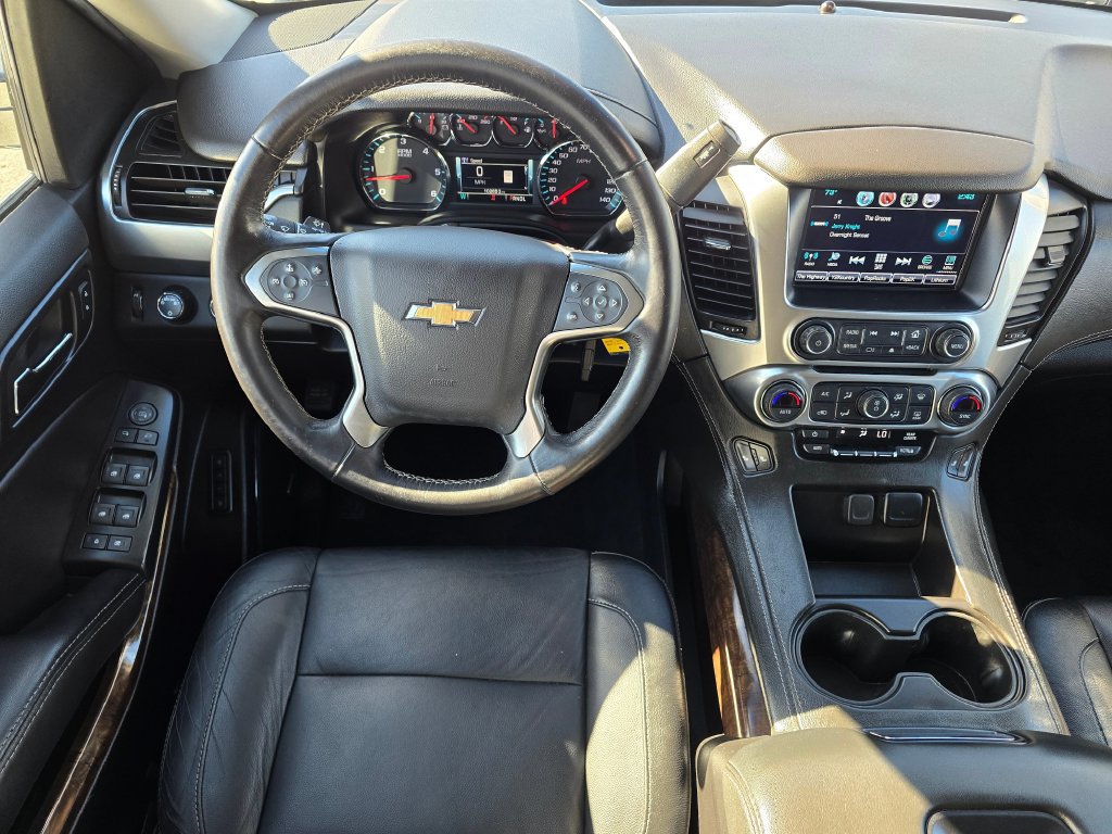 Used 2019 Chevrolet Suburban LT AWD/4WD image 2