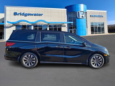 Used 2023 Honda Odyssey EX-L image 7