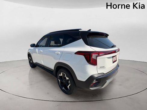 New 2026 Kia Seltos S FWD image 5