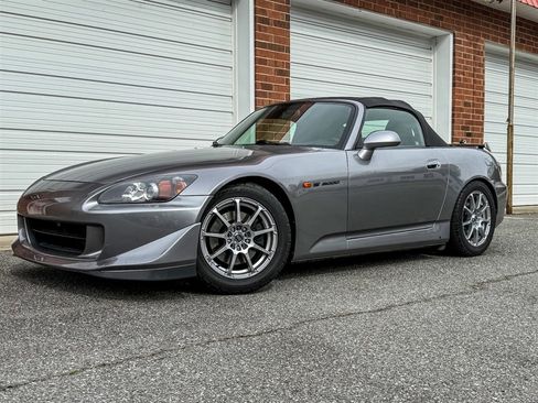 Used 2008 Honda S2000 image 2