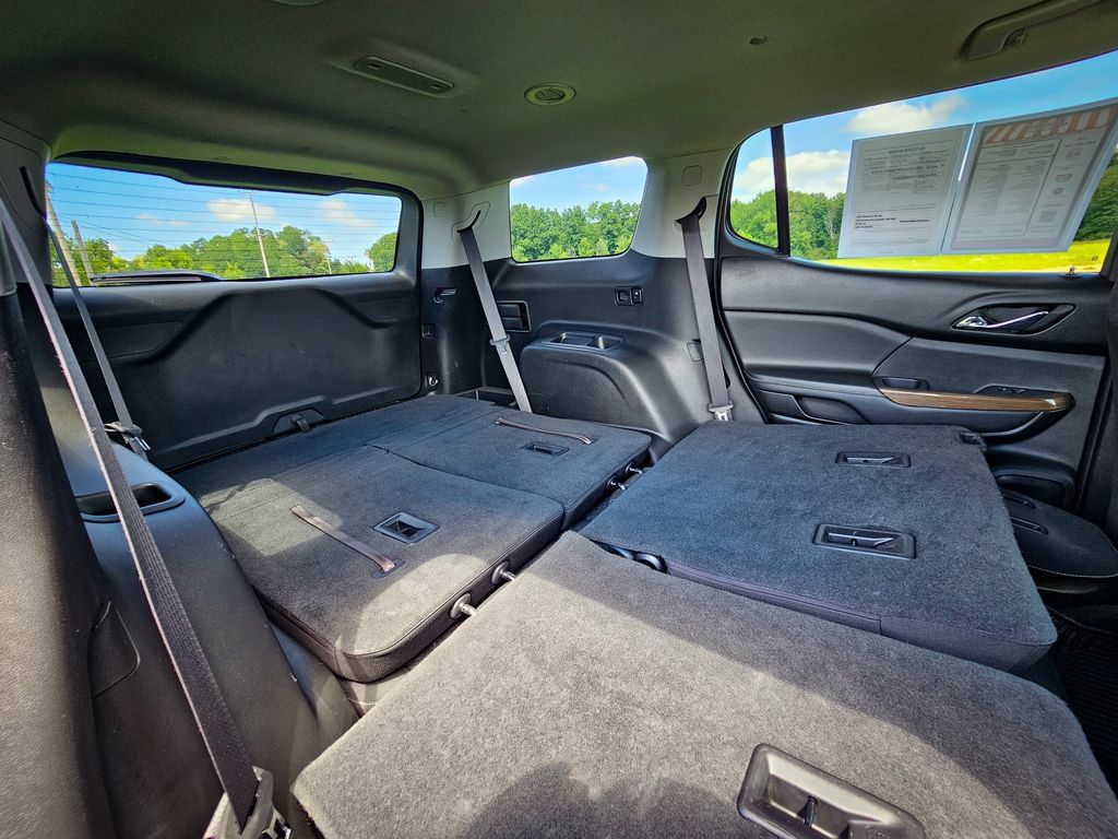 Used 2018 GMC Acadia SLE FWD image 35