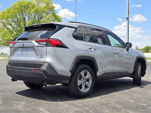 Certified 2023 Toyota RAV4 LE AWD/4WD image 13