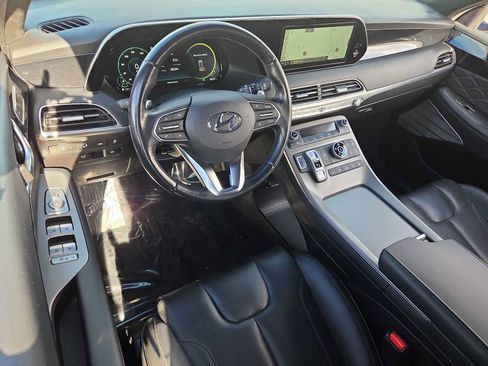 Certified 2021 Hyundai Palisade Calligraphy w/ Cargo Package image 10