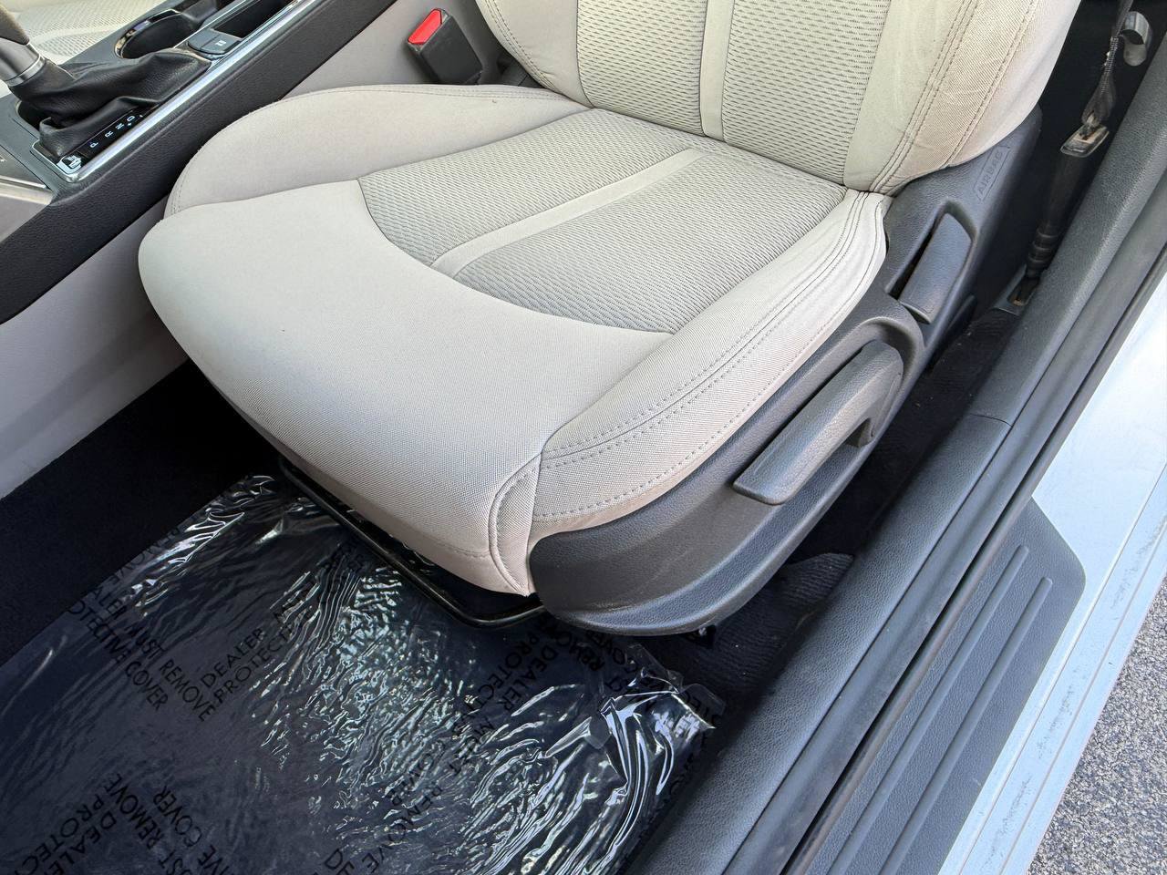 Used 2017 Hyundai Sonata SE FWD image 19