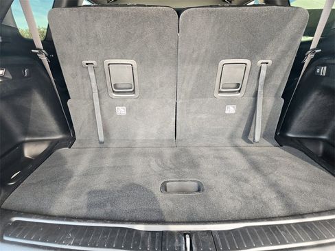 Used 2023 Jeep Grand Cherokee L Altitude image 32