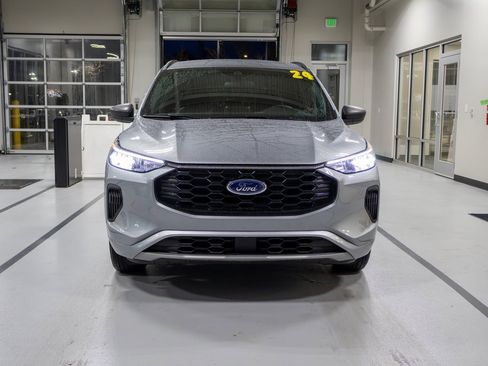 Used 2024 Ford Escape ST-Line w/ Cold Weather Package image 4