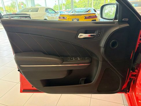 Used 2023 Dodge Charger SRT Hellcat RWD image 8