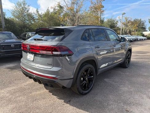 New 2026 Volkswagen Atlas Cross Sport SEL R-Line AWD/4WD image 6