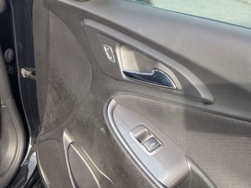 Used 2024 Chevrolet Malibu LT image 34