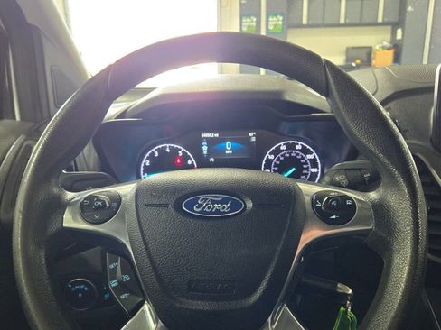 Used 2019 Ford Transit Connect XLT image 33
