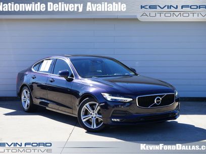 Used 2017 Volvo S90 T5 Momentum w/ Convenience Package