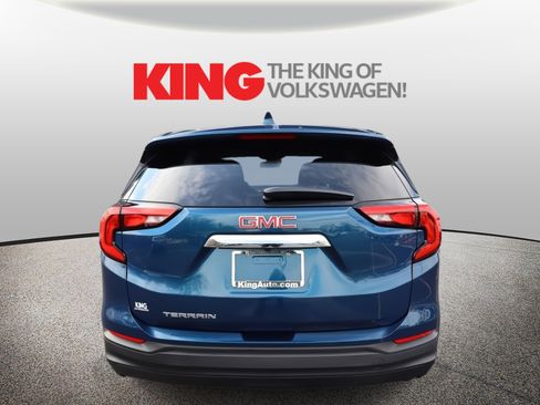 Used 2021 GMC Terrain SLE image 4