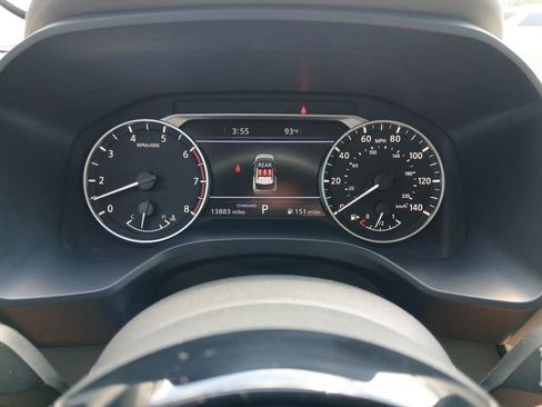 Used 2023 Nissan Rogue SL w/ SL Premium Package FWD image 19