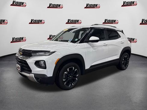 Used 2023 Chevrolet TrailBlazer LT w/ Convenience Package image 1