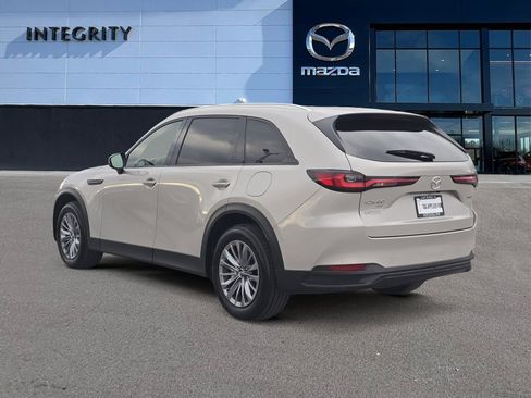 Used 2024 MAZDA CX-90 3.3 Turbo w/ Preferred Plus image 4