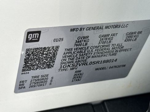 Used 2025 GMC Yukon AT4 Ultimate AWD/4WD image 42