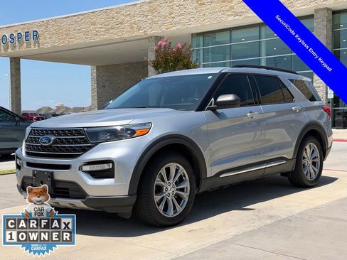 Used 2022 Ford Explorer XLT w/ Equipment Group 202A RWD image 10