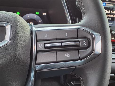 New 2026 GMC Canyon Elevation w/ Convenience Package image 12