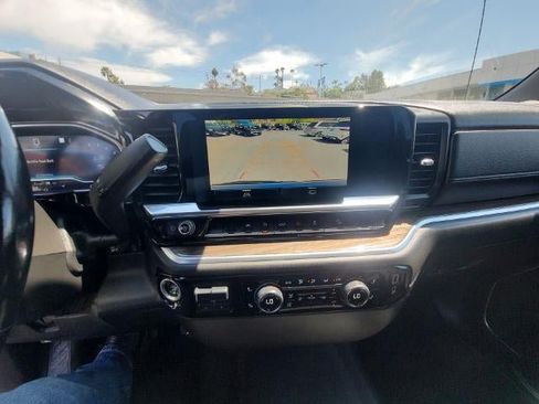 Used 2022 Chevrolet Silverado 1500 RST AWD/4WD image 14