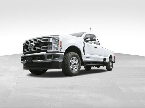 New 2026 Ford F350 XLT image 55